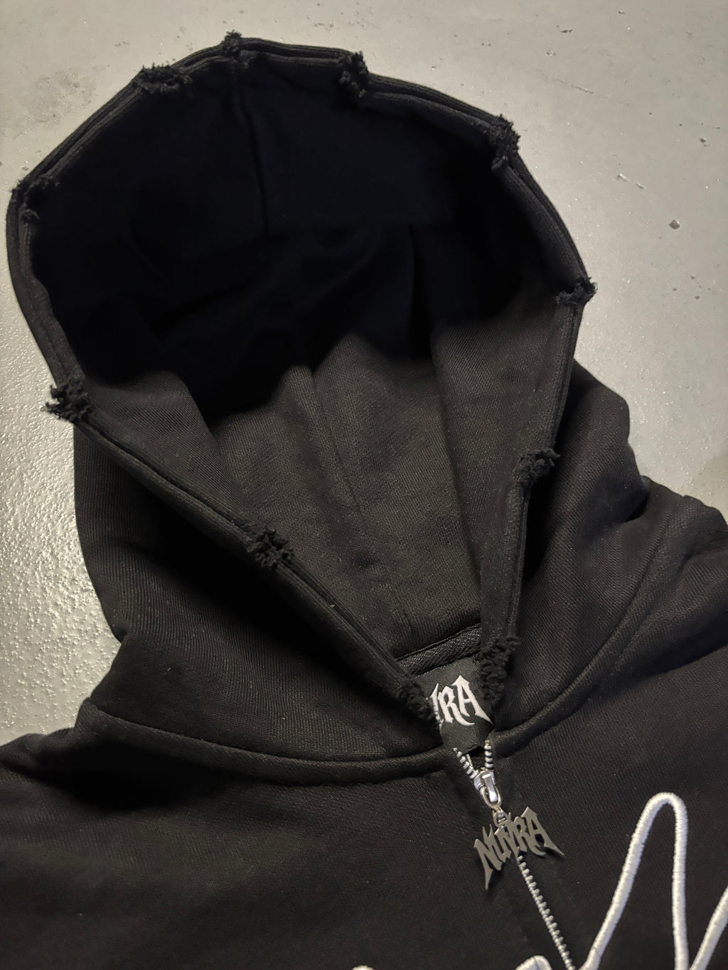 NUVRA ZIP UP 001